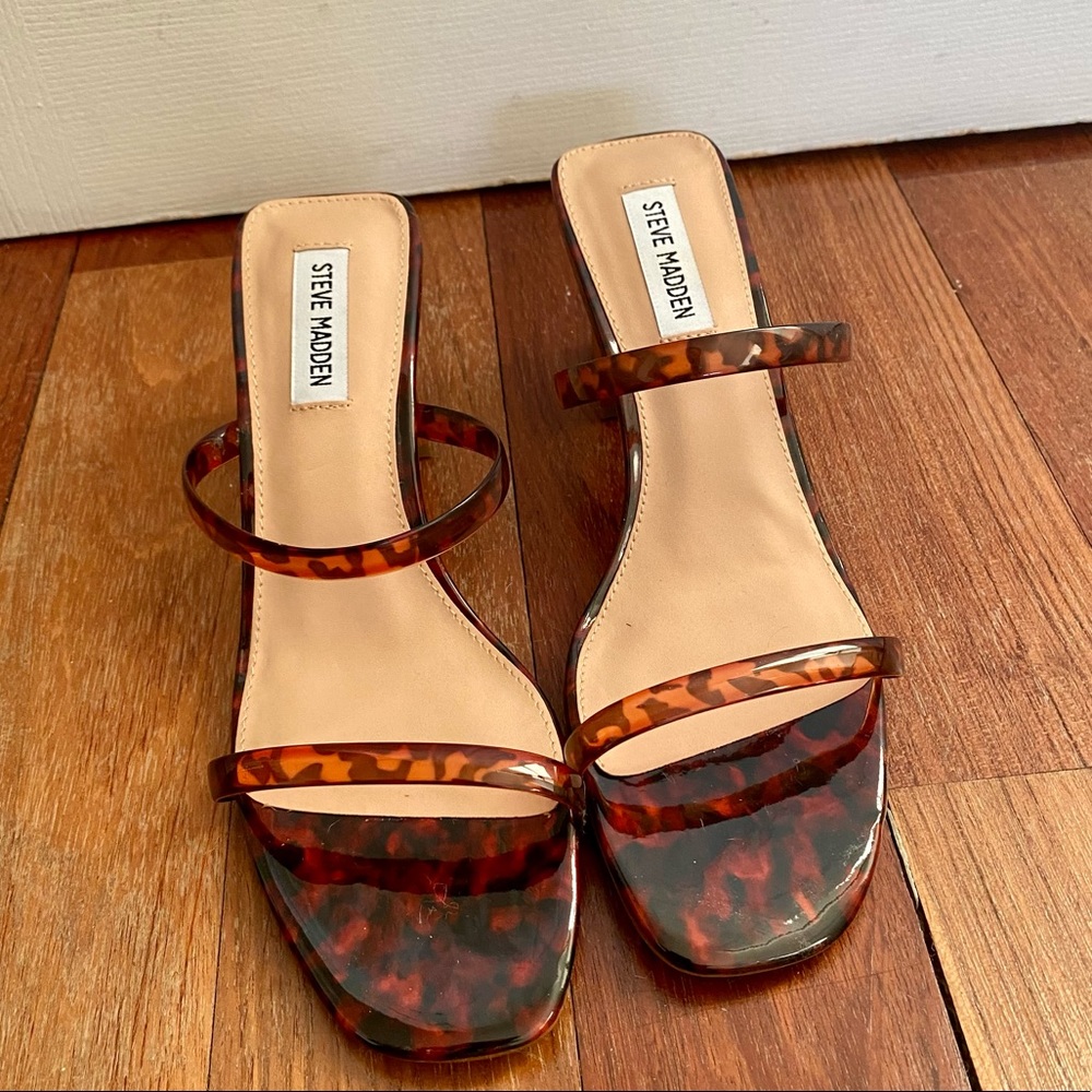 Steve Madden Honey Tortoise Heel Sandals size 8.5